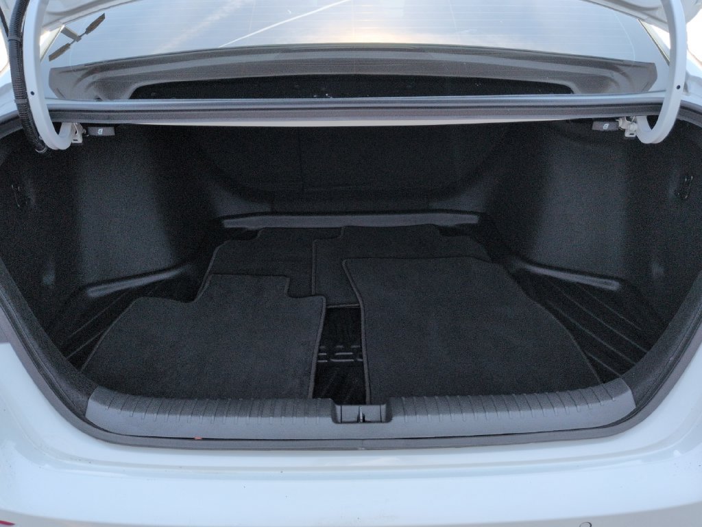 Used 2024 Honda Accord Touring image 27