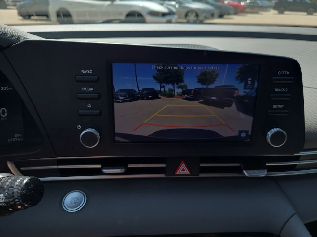 Used 2023 Hyundai Elantra SEL FWD image 19