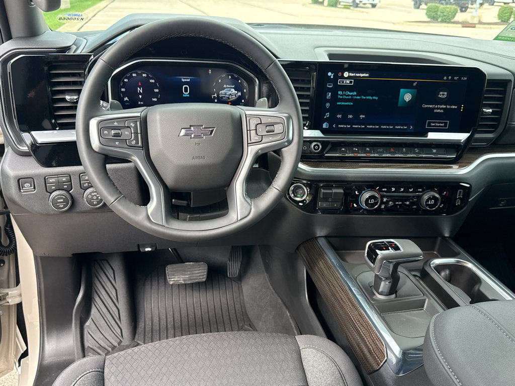New 2026 Chevrolet Silverado 1500 RST w/ Safety Package AWD/4WD image 15