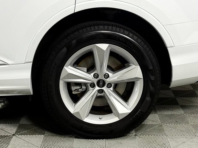 Used 2025 Audi Q7 2.0T Premium AWD/4WD image 13