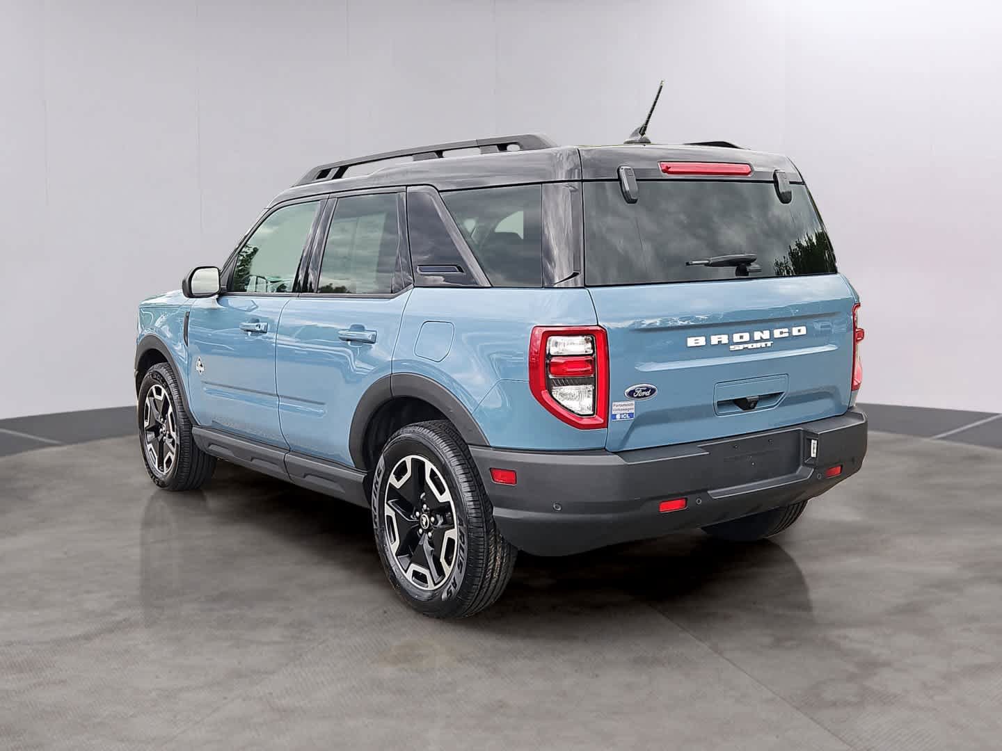 Used 2022 Ford Bronco Sport Outer Banks w/ Tech Package AWD/4WD image 6