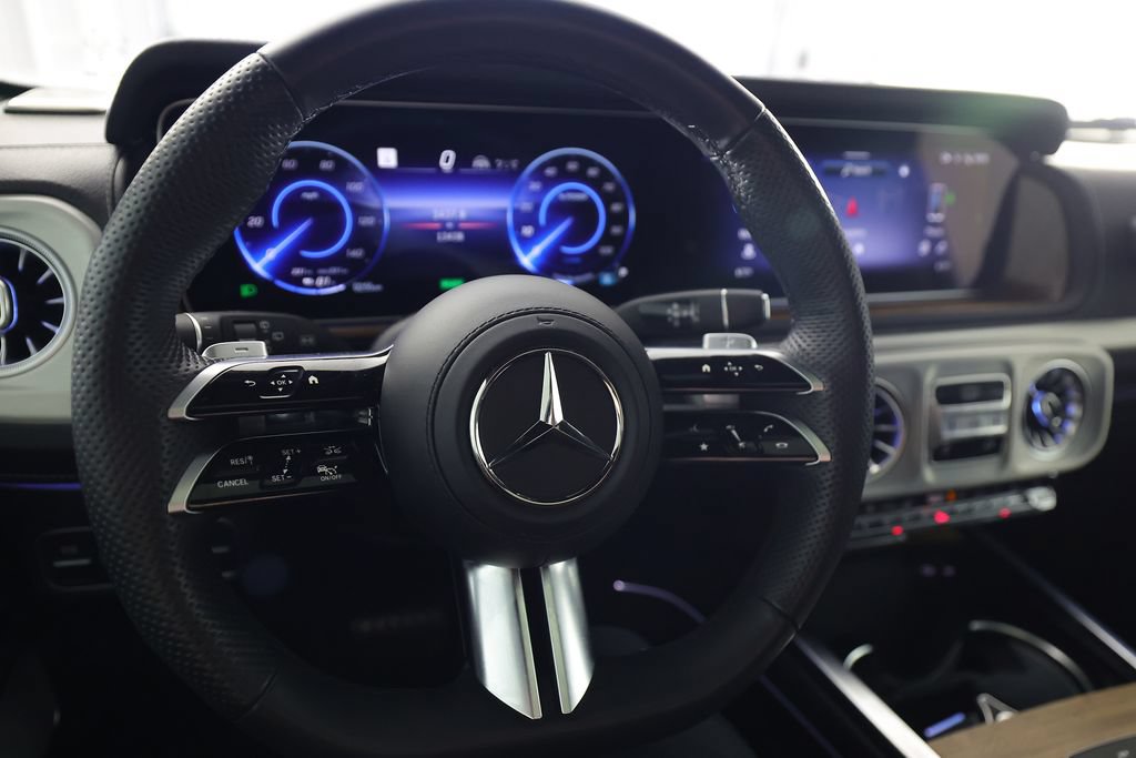 Used 2025 Mercedes-Benz G 580 w/ EQ Technology image 19