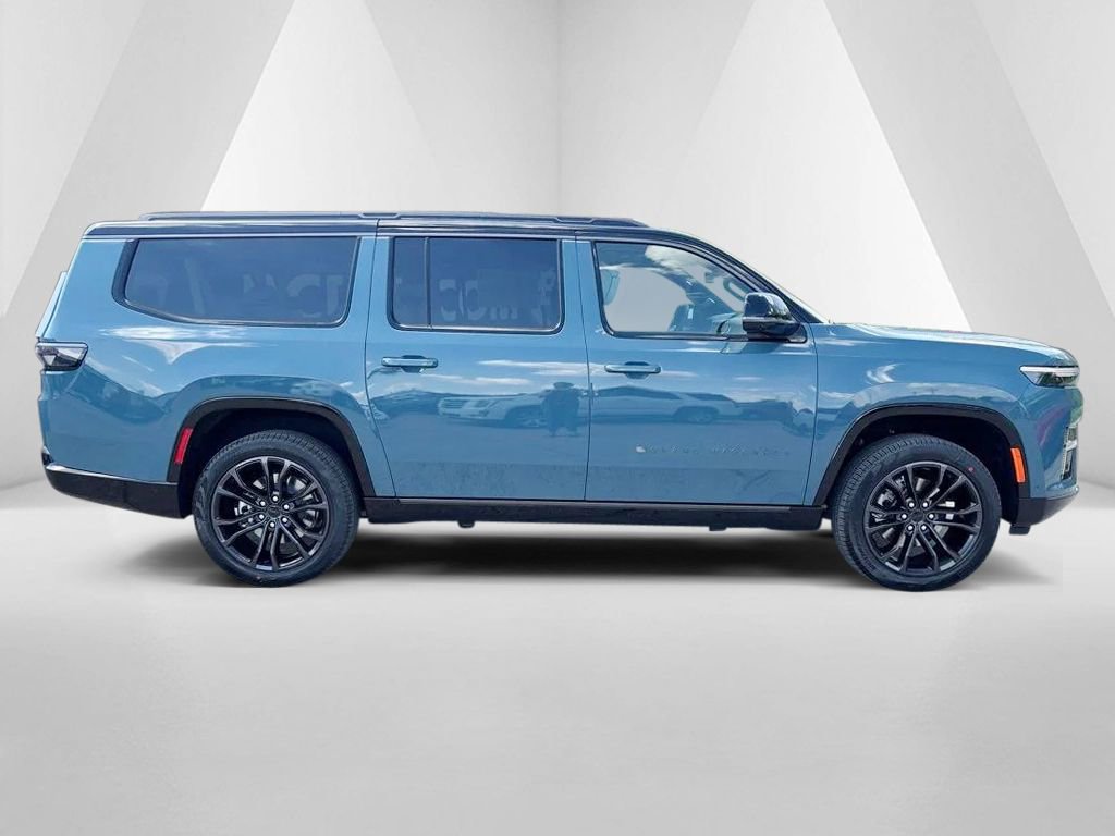 New 2026 Jeep Grand Wagoneer L Summit AWD/4WD image 8