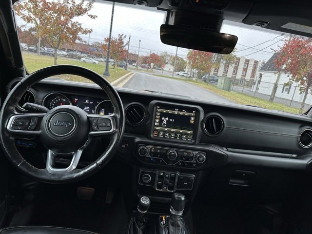 Used 2021 Jeep Wrangler Unlimited Sahara image 3