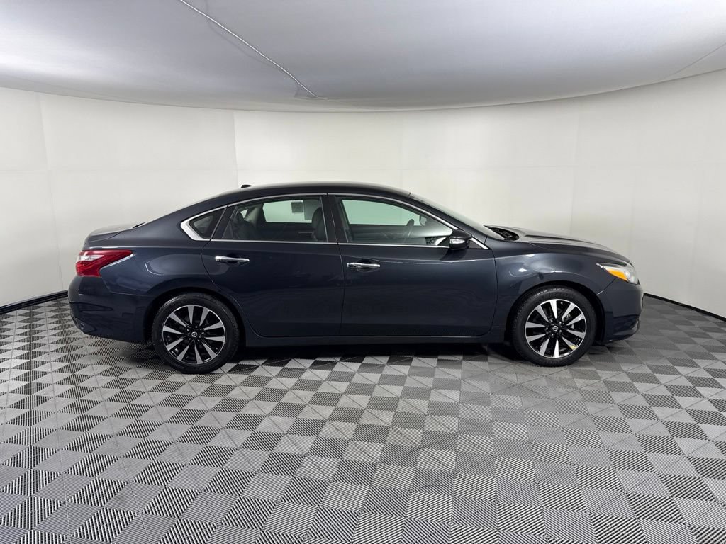 Used 2018 Nissan Altima 2.5 SL FWD image 6