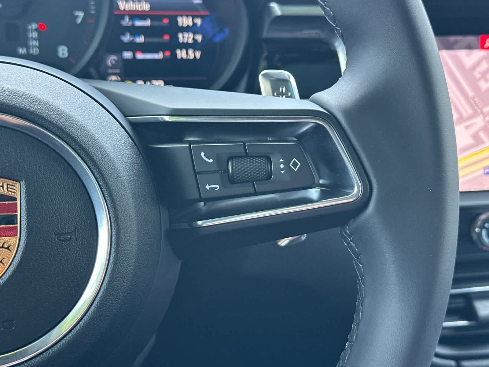 New 2026 Porsche Macan AWD/4WD image 27