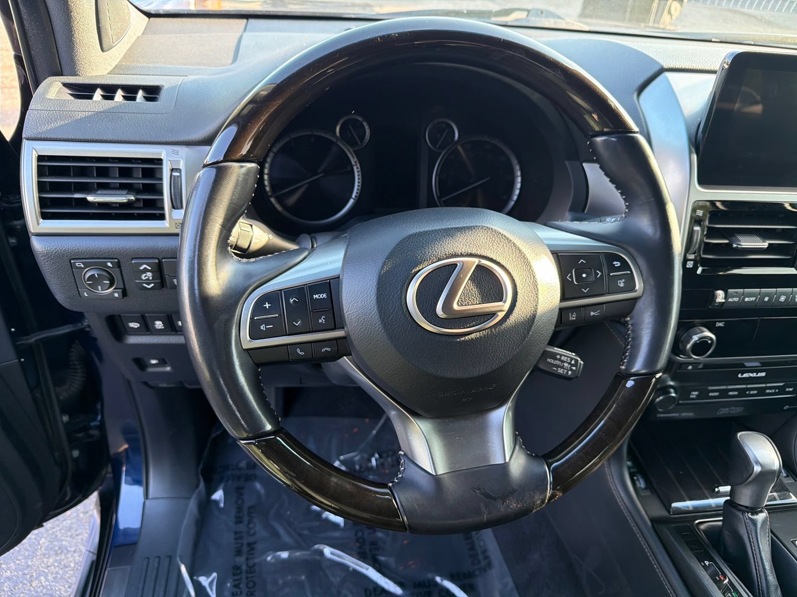 Used 2023 Lexus GX 460 Premium AWD/4WD image 15