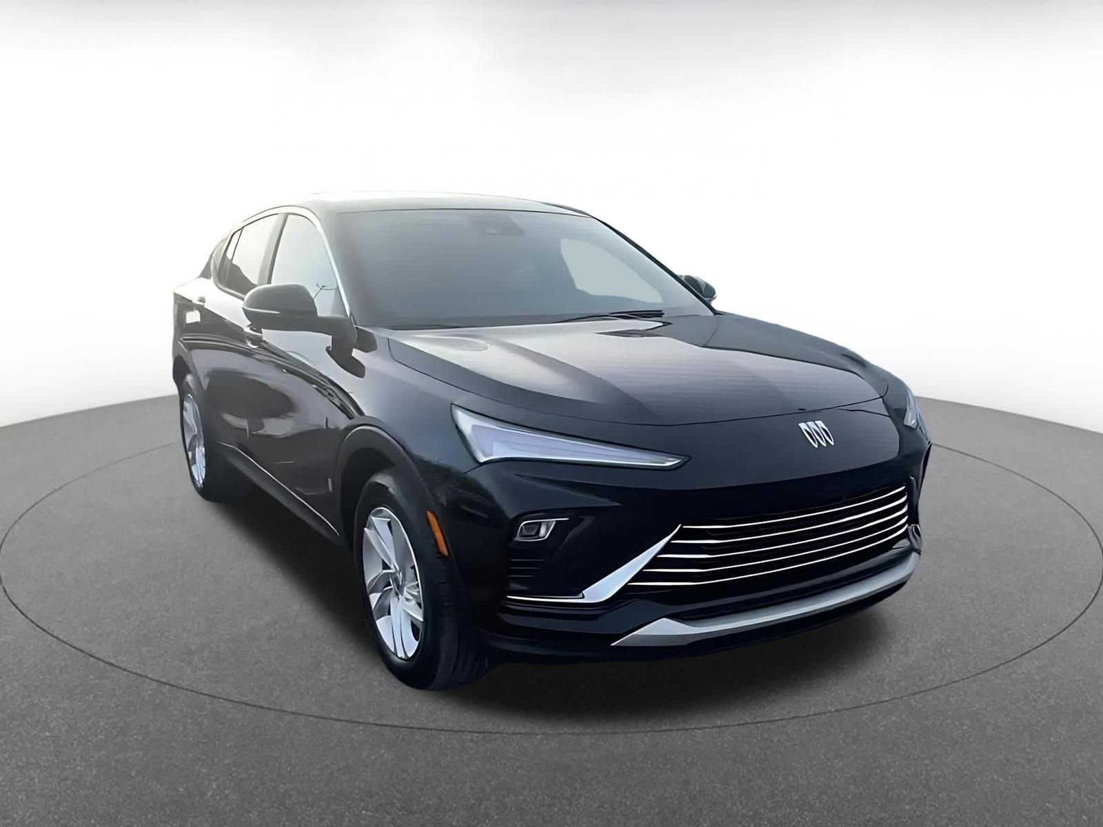 Used 2025 Buick Envista Preferred image 3