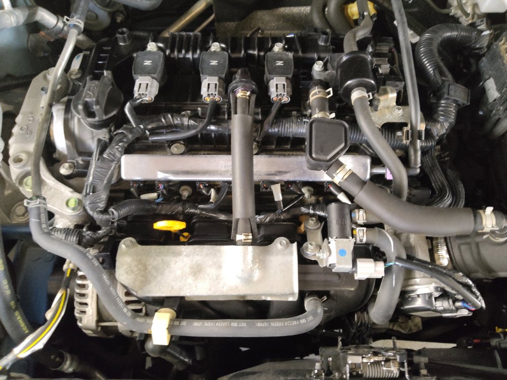 Used 2024 Nissan Versa SV FWD image 30