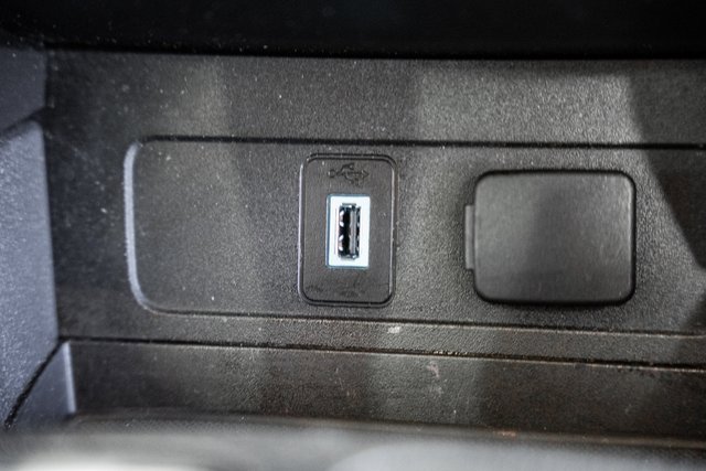 Used 2018 Ford Escape Titanium w/ Ford Safe & Smart Package image 25