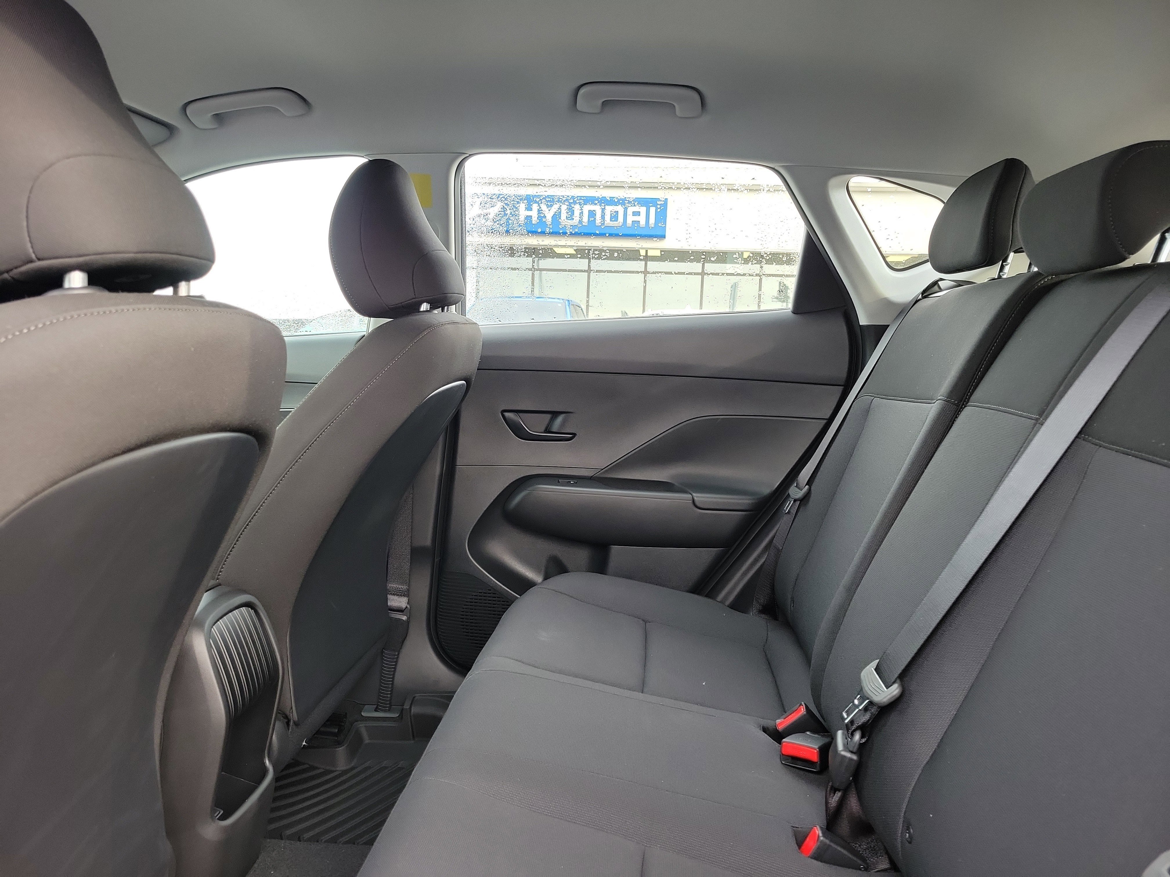 New 2026 Hyundai Kona SE image 15