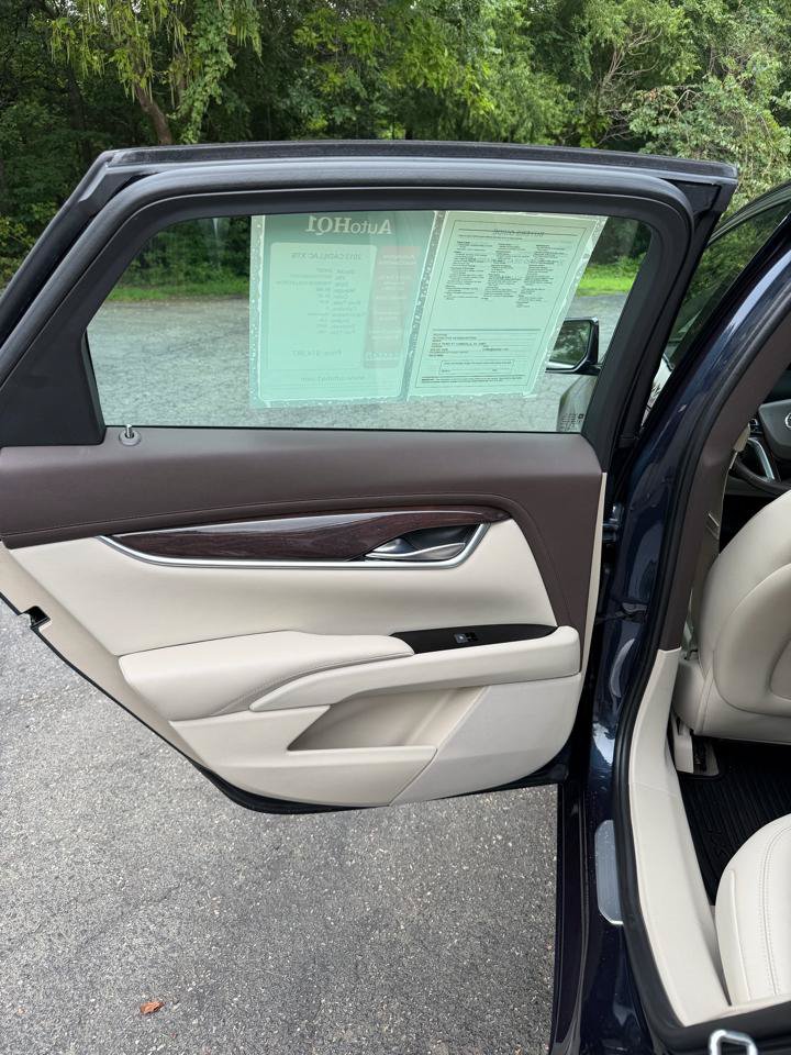 Used 2013 Cadillac XTS Premium AWD/4WD image 20