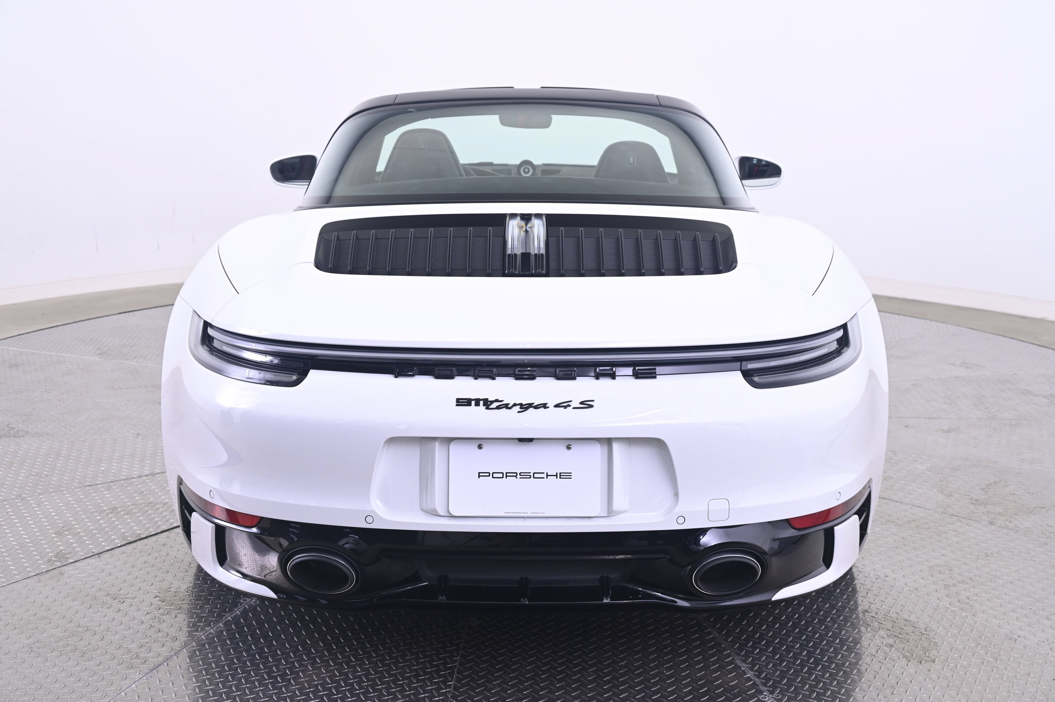 Certified 2024 Porsche 911 Targa 4S AWD/4WD image 6
