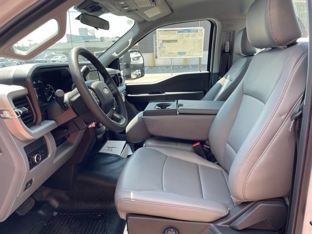 New 2026 Ford F550 4x4 Regular Cab Super Duty image 12