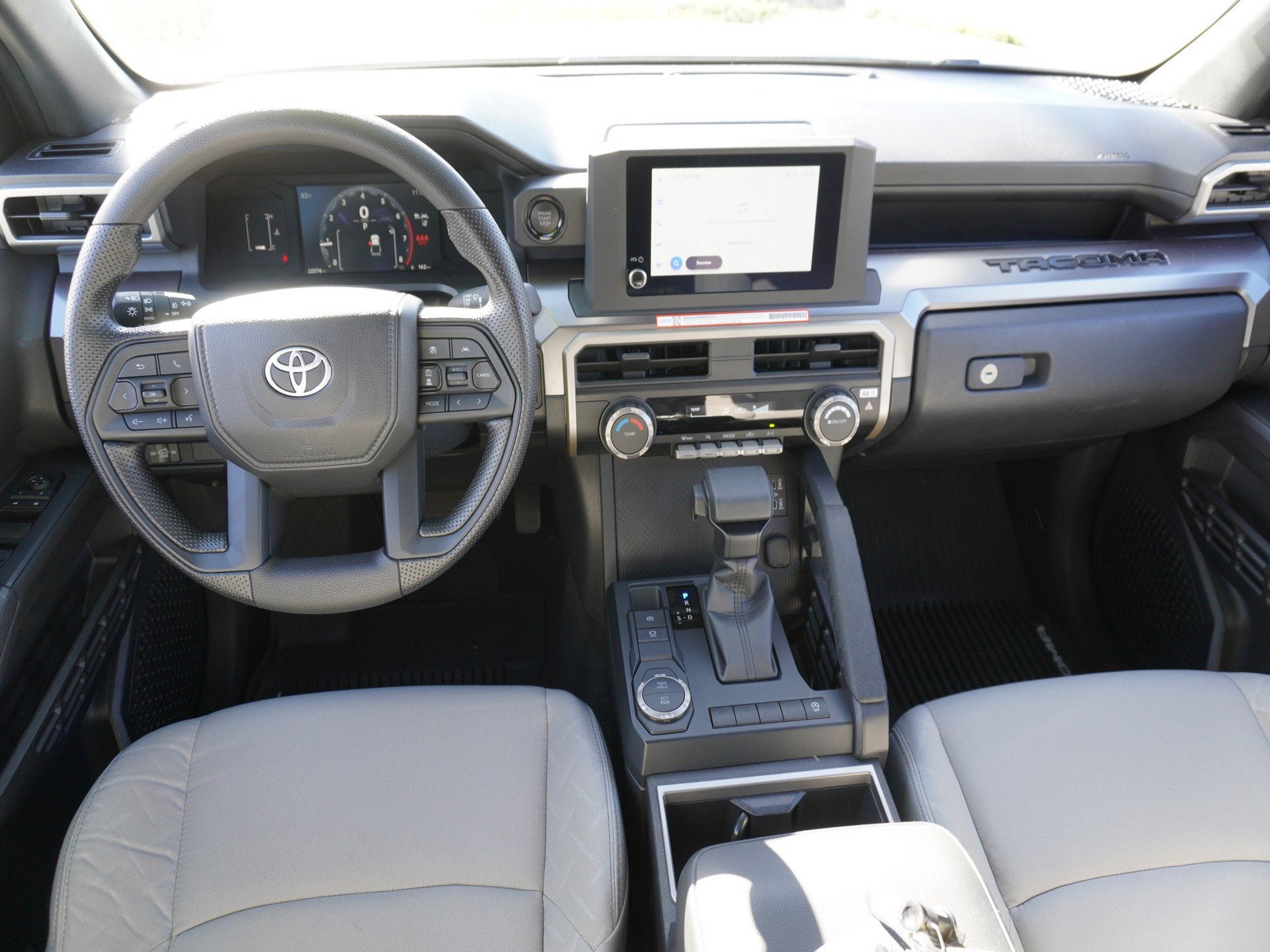 Used 2025 Toyota Tacoma SR5 video 2