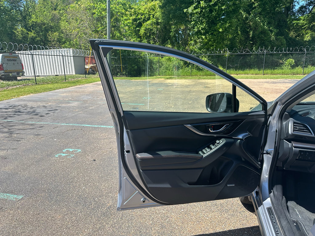 Used 2018 Subaru Crosstrek 2.0i Limited image 6