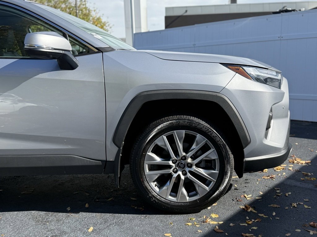 Used 2024 Toyota RAV4 Limited image 10