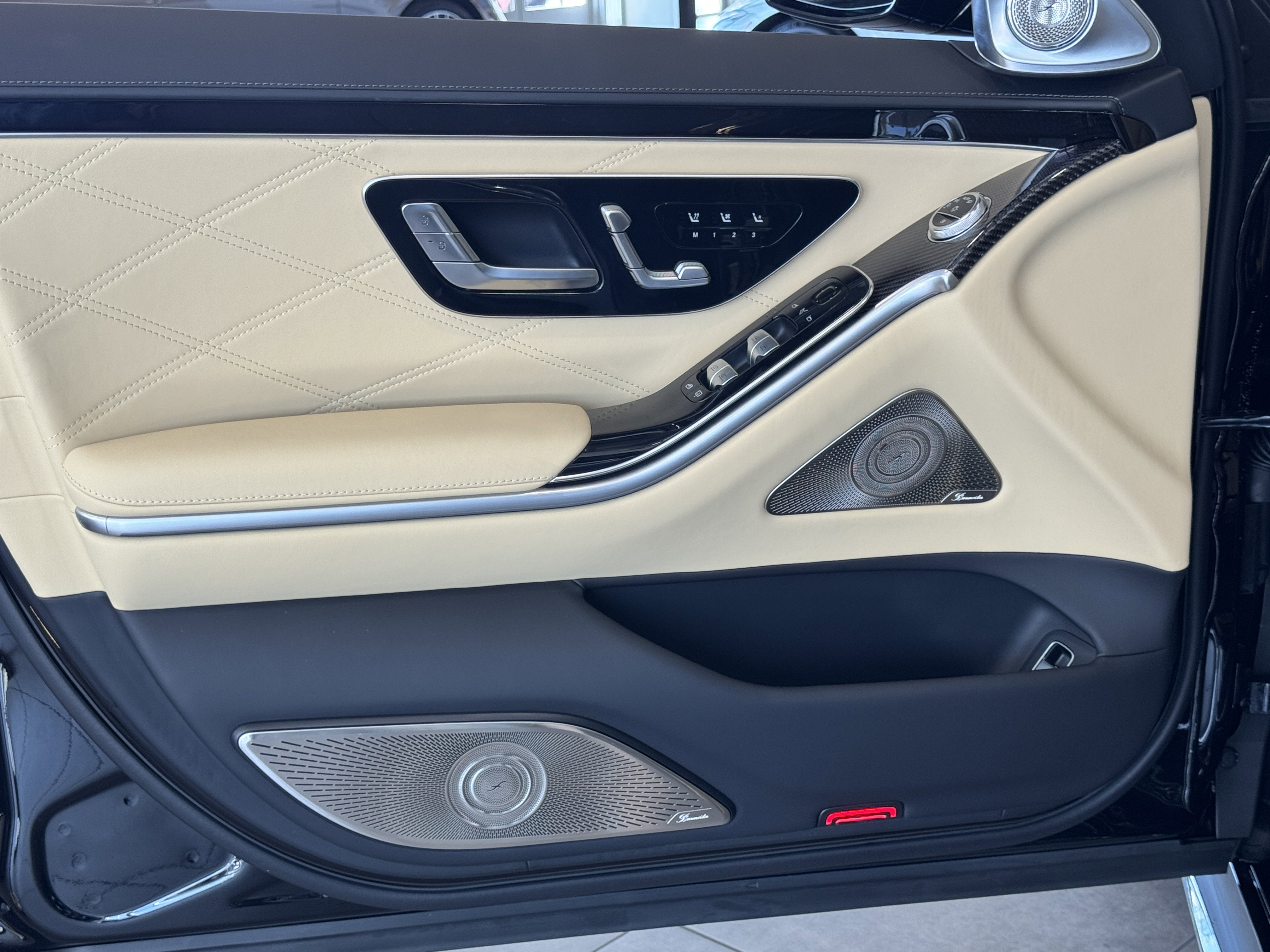 New 2026 Mercedes-Benz S 63 AMG S image 15