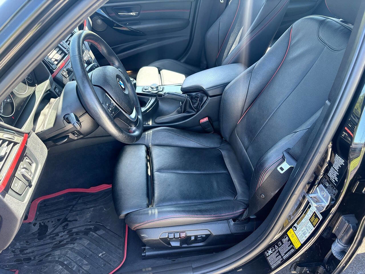 Used 2013 BMW 335i xDrive Sedan AWD/4WD image 9