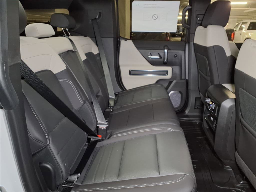 New 2026 GMC Hummer EV SUV image 7
