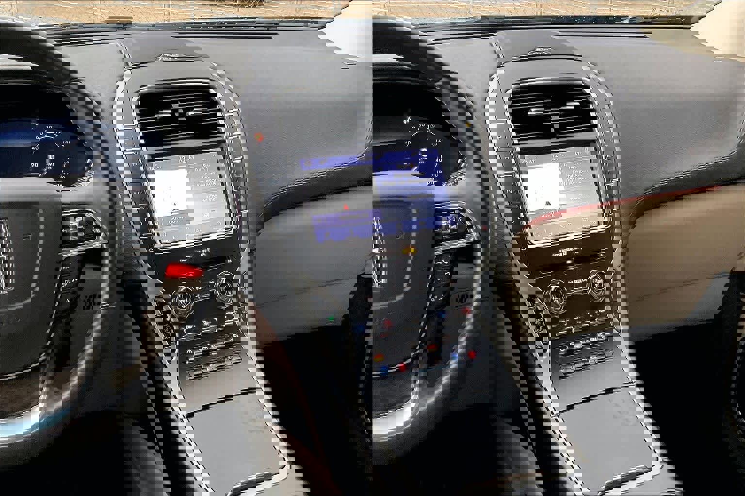 Used 2020 Lincoln Nautilus Reserve image 15