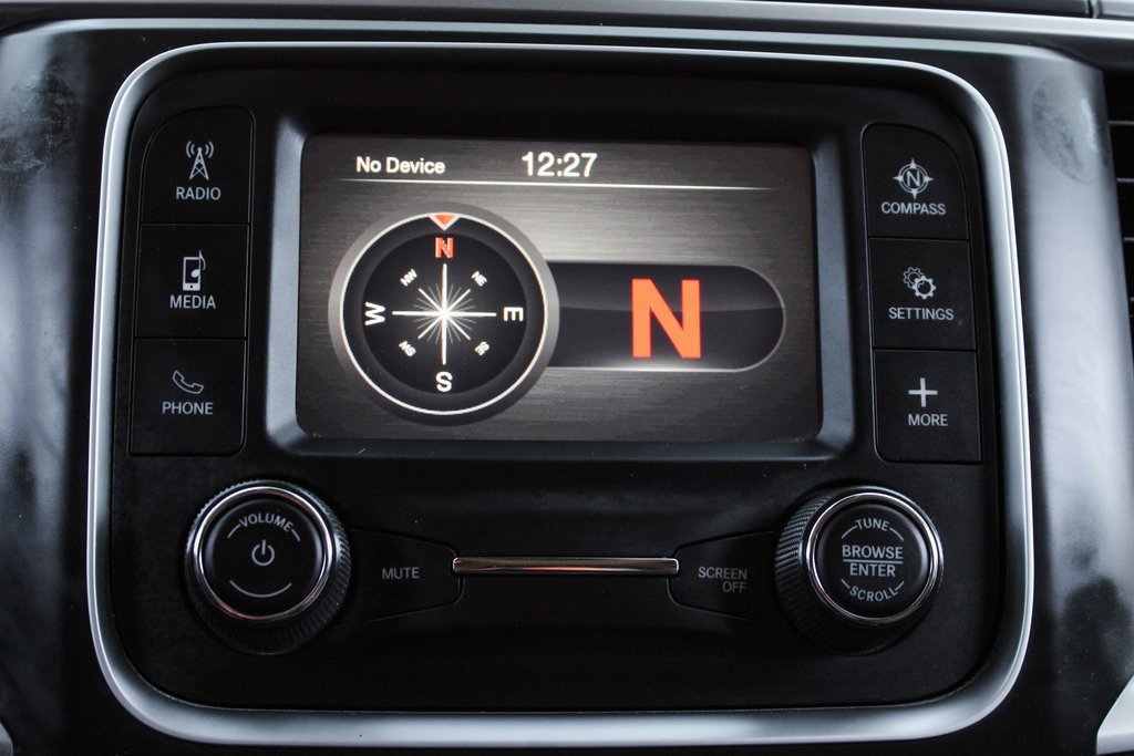 Used 2021 RAM 1500 Classic SLT image 29