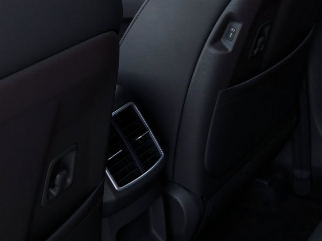 New 2026 Kia Sportage EX image 26