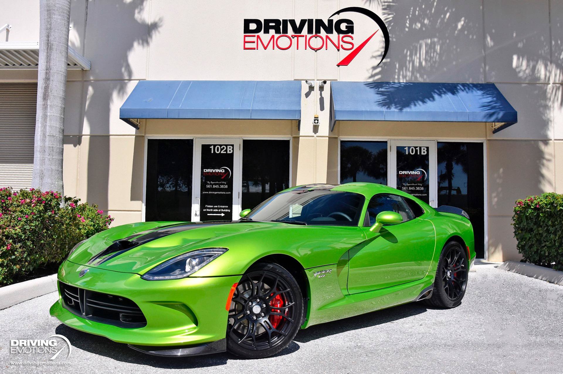 Used 2017 Dodge Viper GTC w/ Advanced Aerodynamics Package RWD image 35