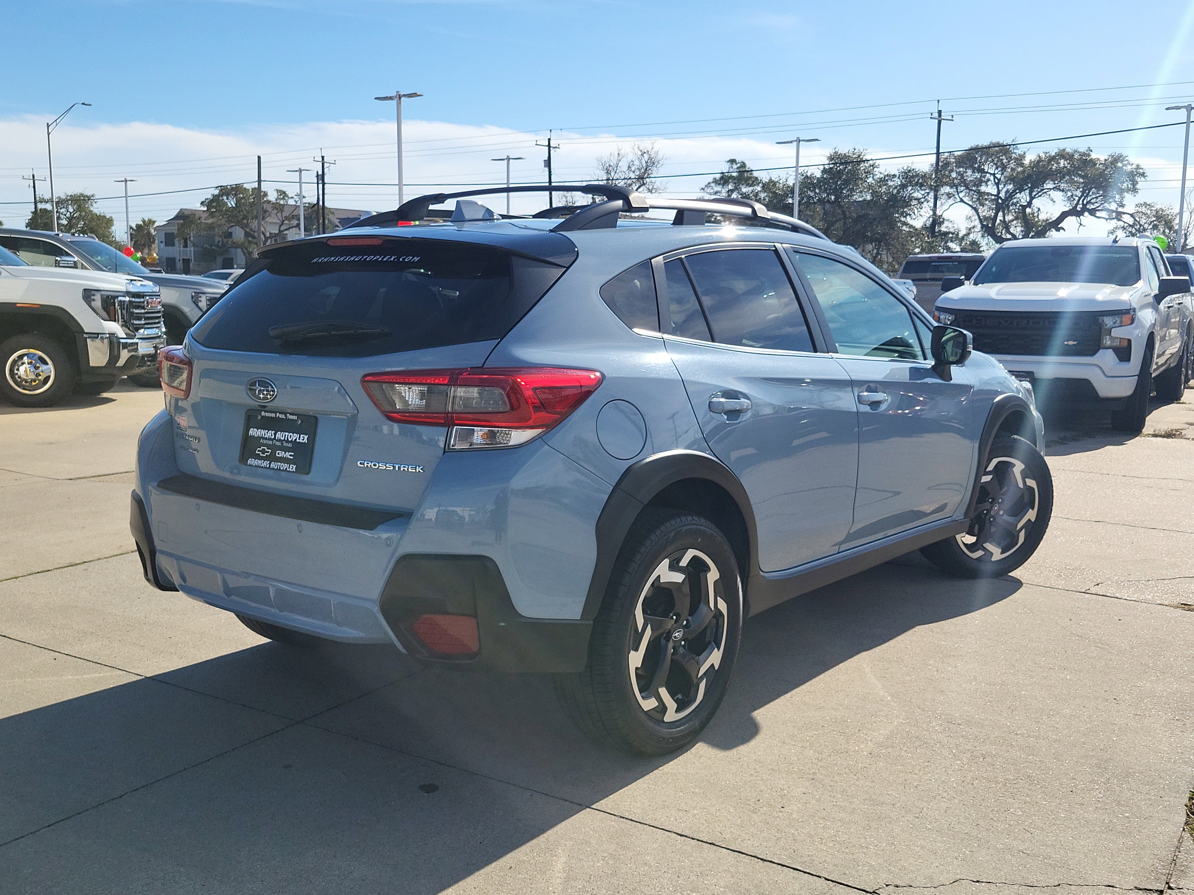 Used 2023 Subaru Crosstrek 2.5i Limited w/ Moonroof Package image 5