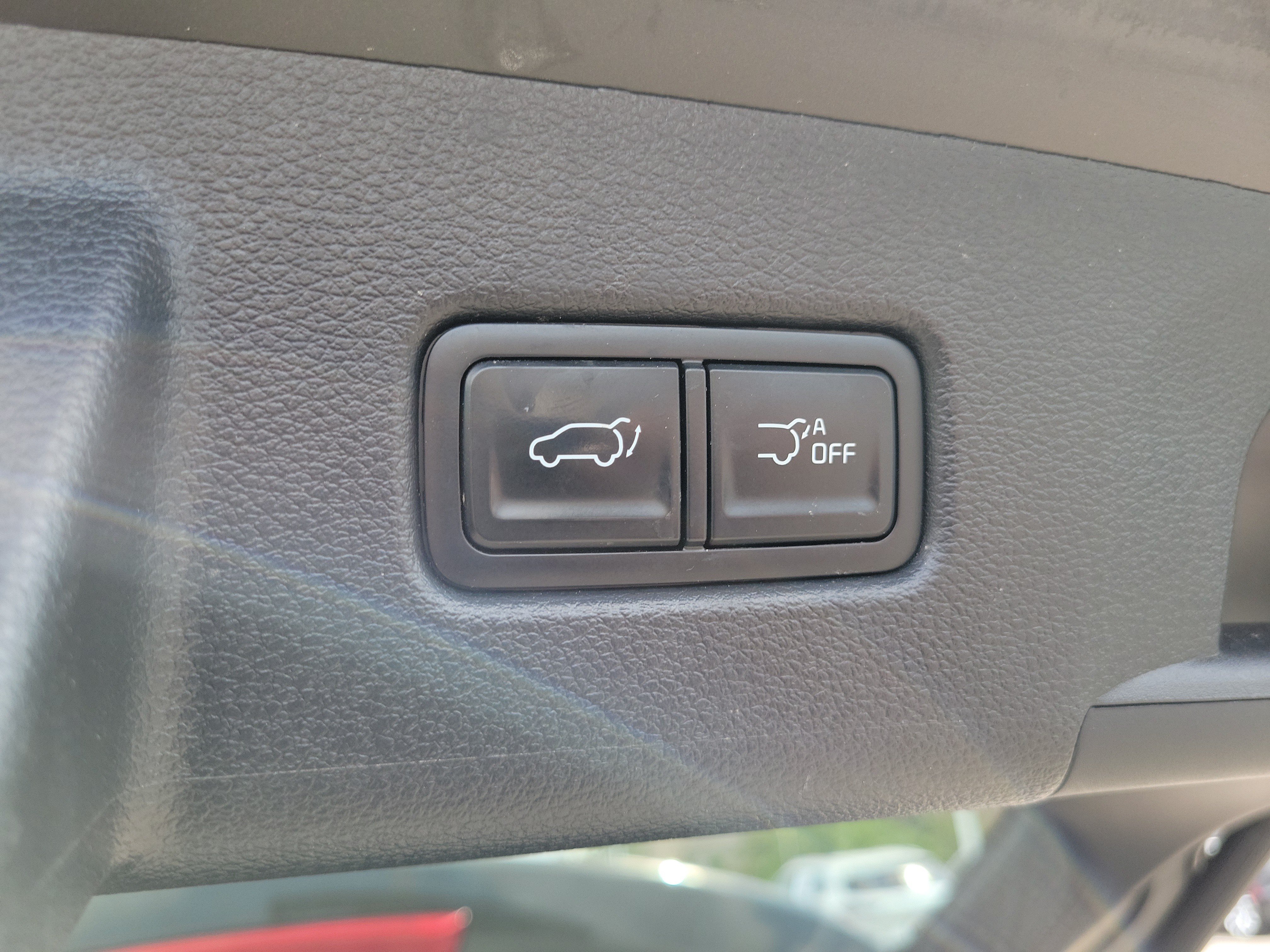 Used 2023 Kia Telluride AWD image 8