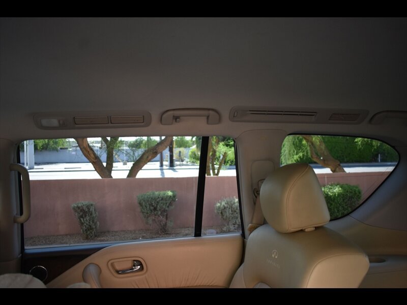 Used 2014 INFINITI QX80 2WD w/ Deluxe Touring Package image 24