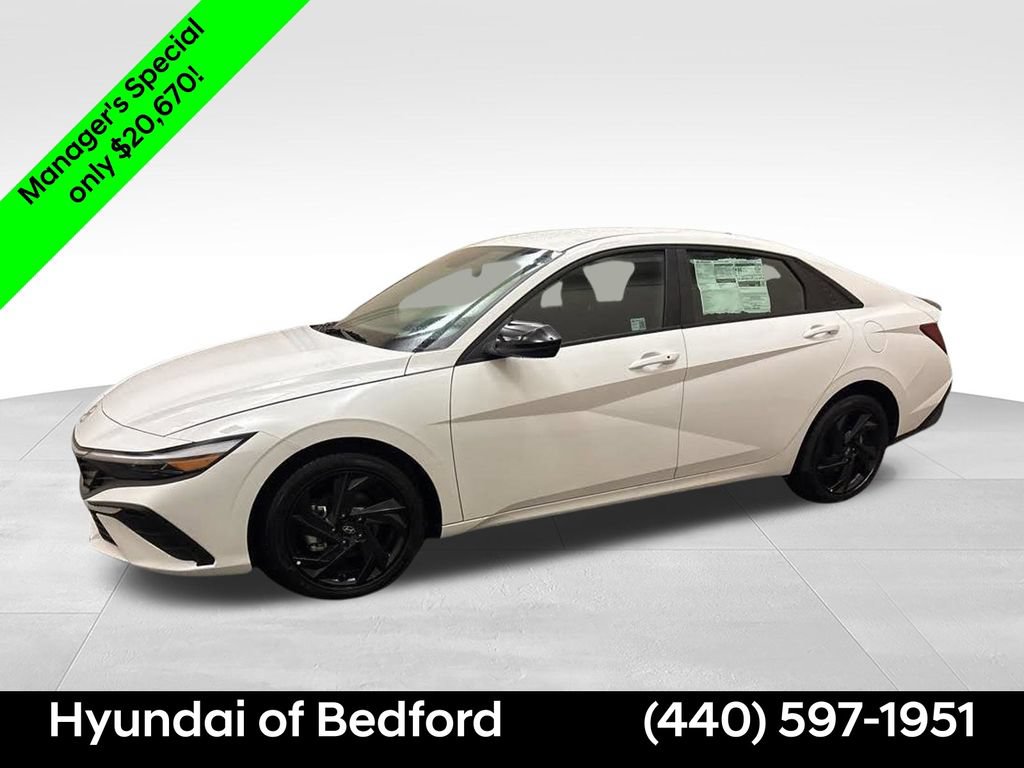 Certified 2026 Hyundai Elantra Sport w/ Cargo Package FWD image 8