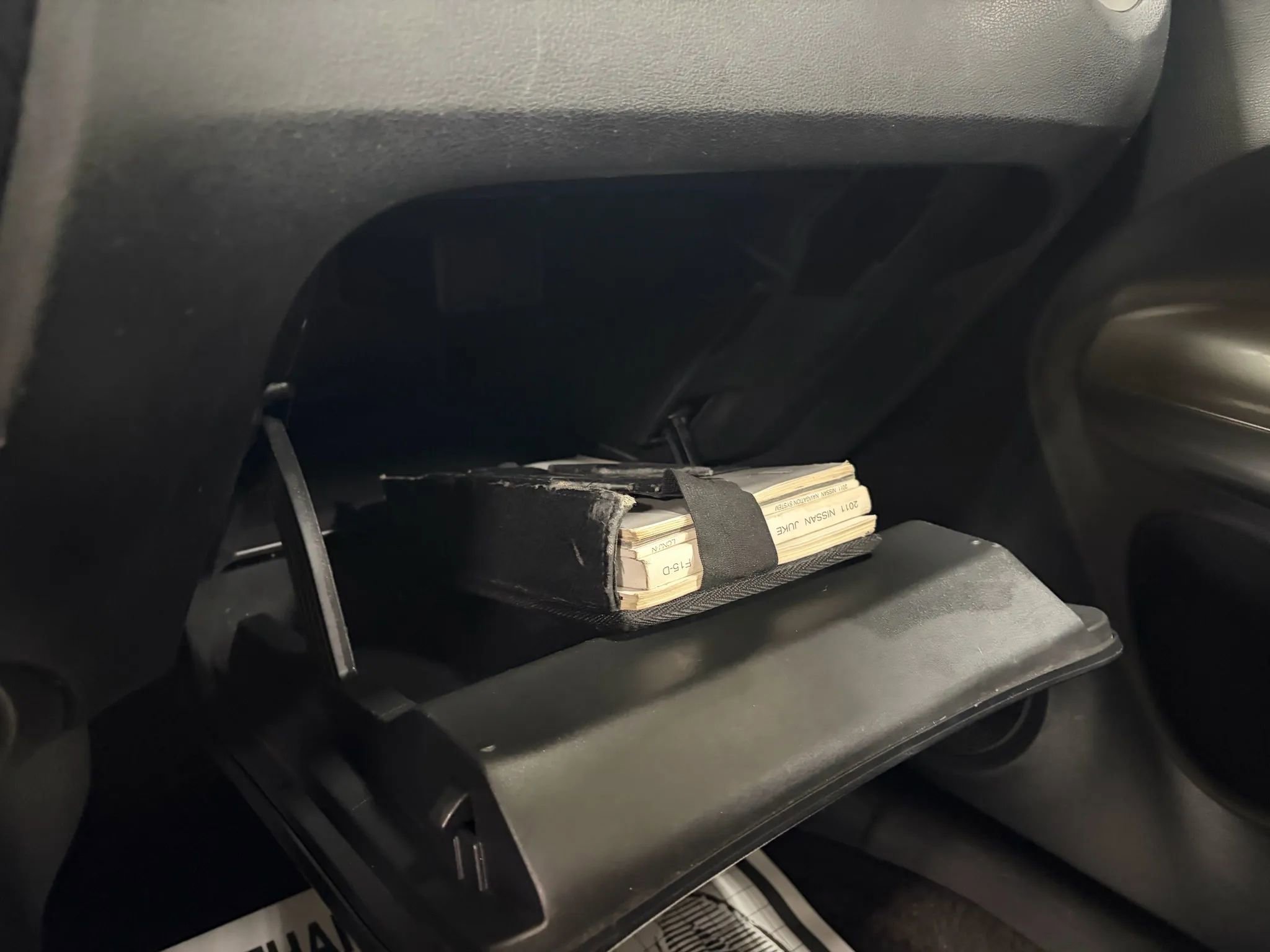 Used 2011 Nissan Juke SL image 40