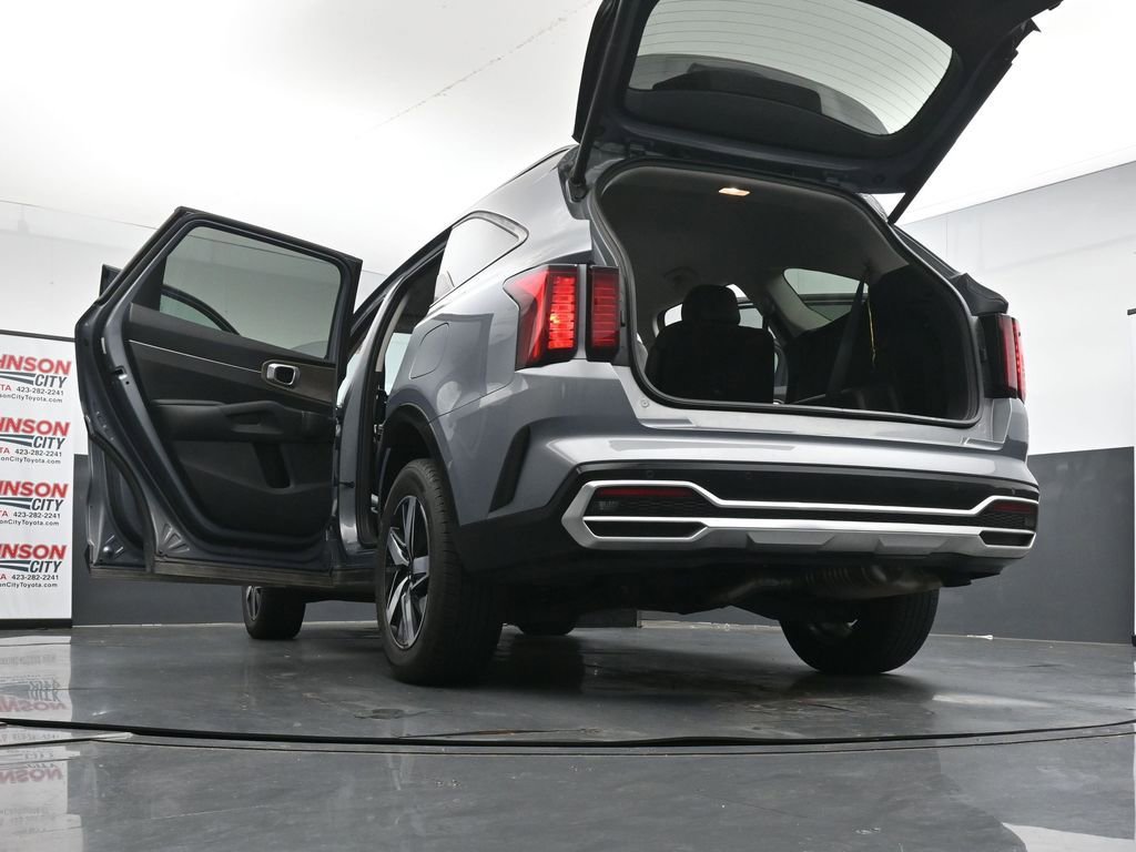 Used 2021 Kia Sorento EX image 30