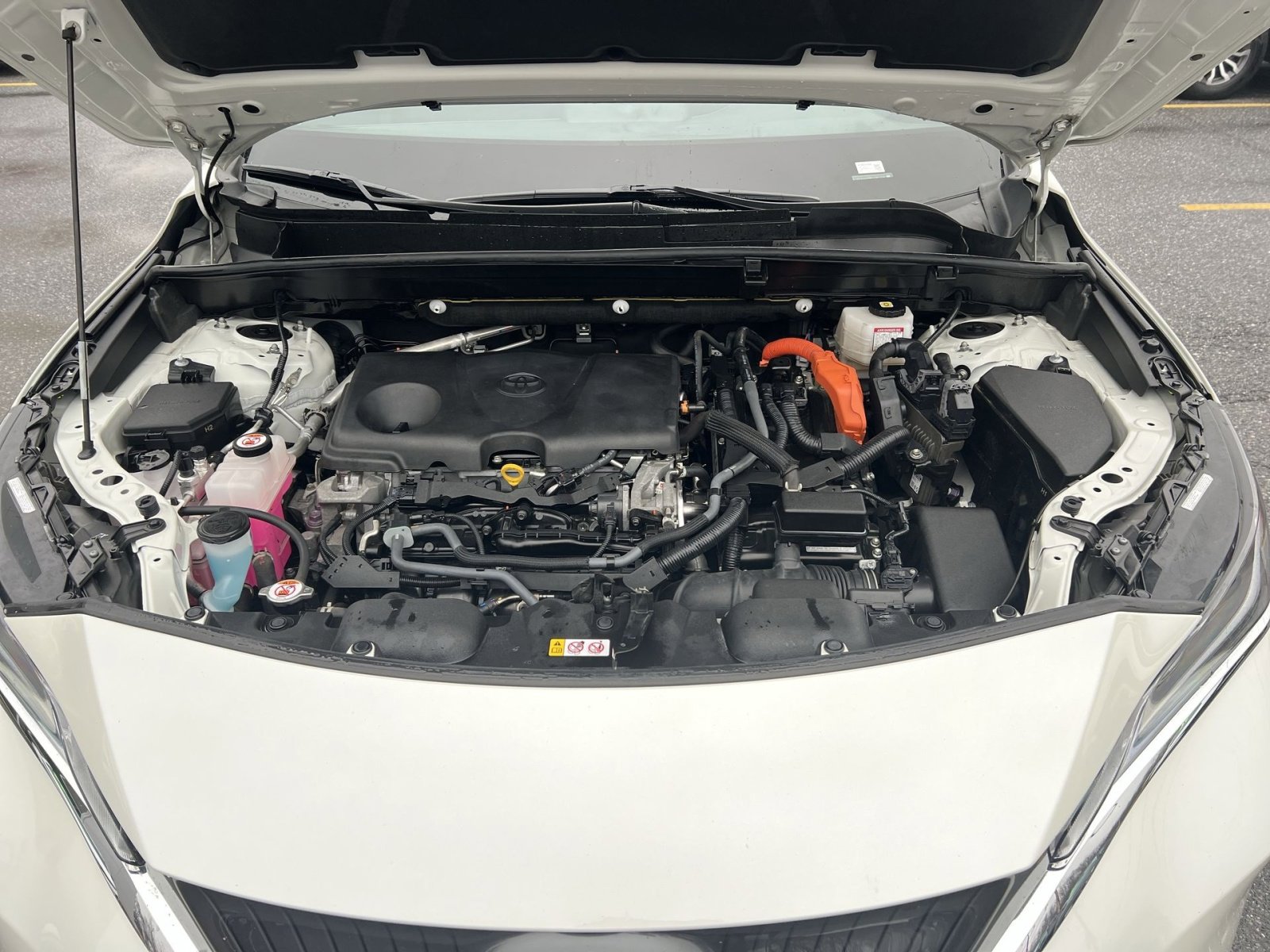 Used 2022 Toyota Venza Limited w/ Advanced Technology Package image 28