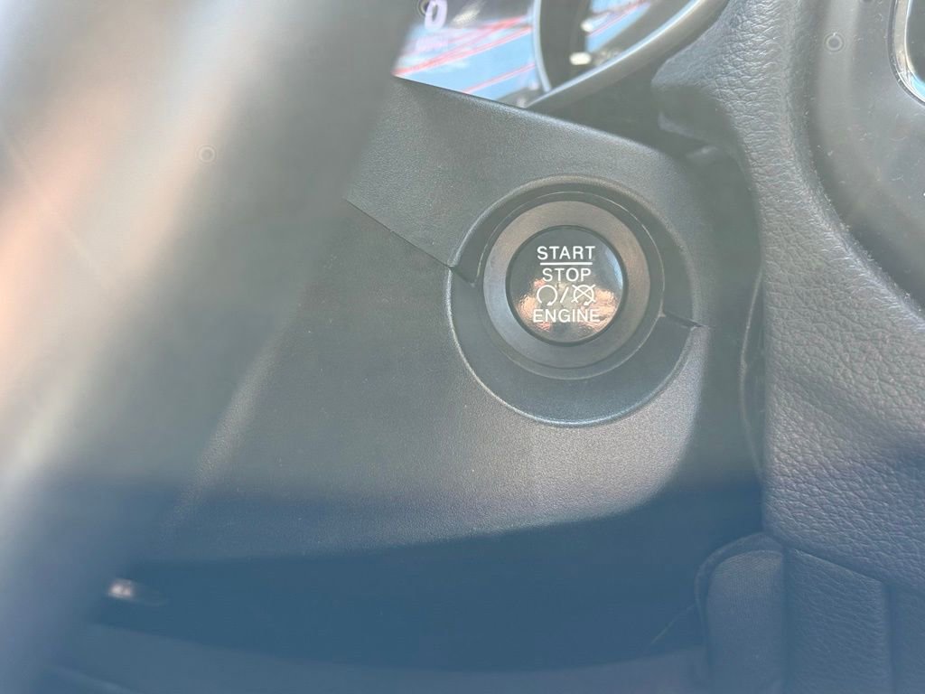 Used 2017 Jeep Compass Sport w/ Cold Weather Group image 16