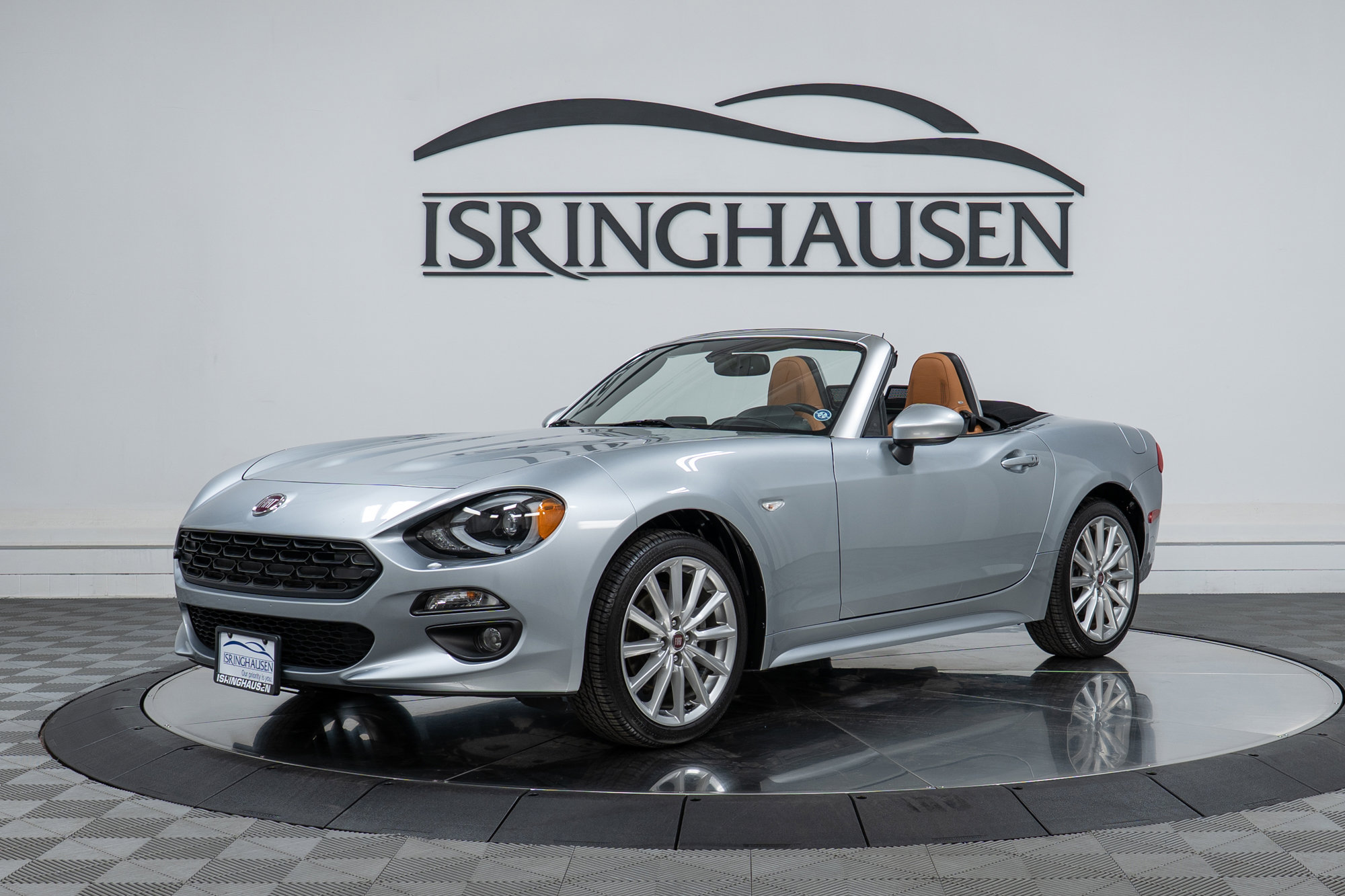 Used 2018 FIAT 124 Spider Lusso w/ Convenience Group image 1