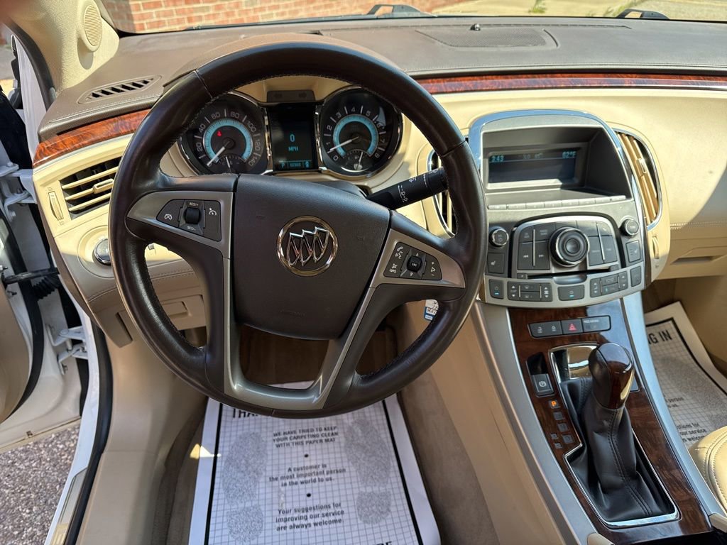 Used 2011 Buick LaCrosse CXL w/ Driver Confidence Package FWD image 7