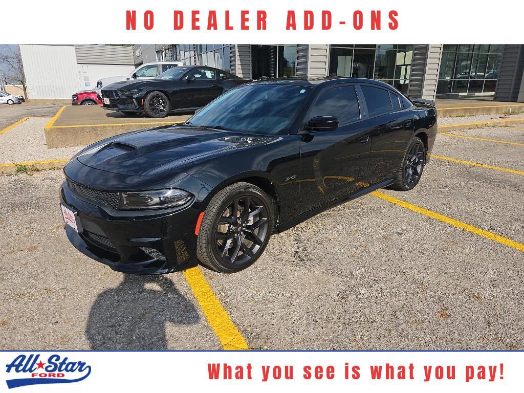 Used 2023 Dodge Charger R/T w/ Blacktop Package image 1