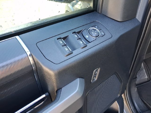 Used 2018 Ford F150 XLT w/ Equipment Group 302A Luxury AWD/4WD image 12