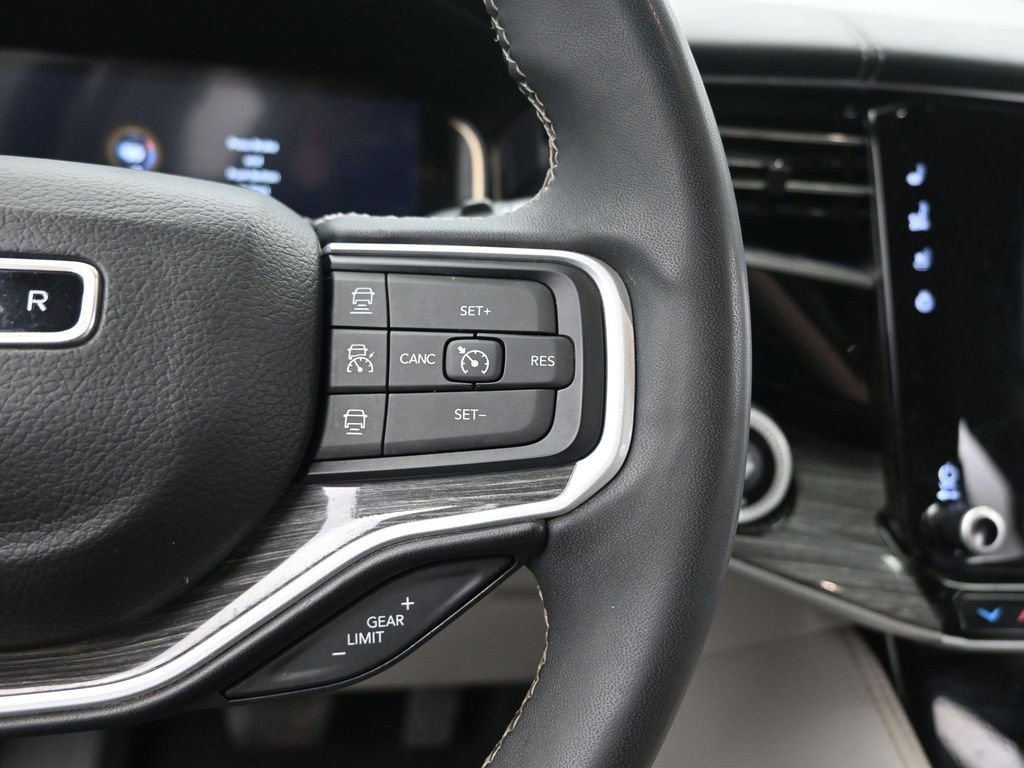 Used 2022 Jeep Wagoneer Series II image 33