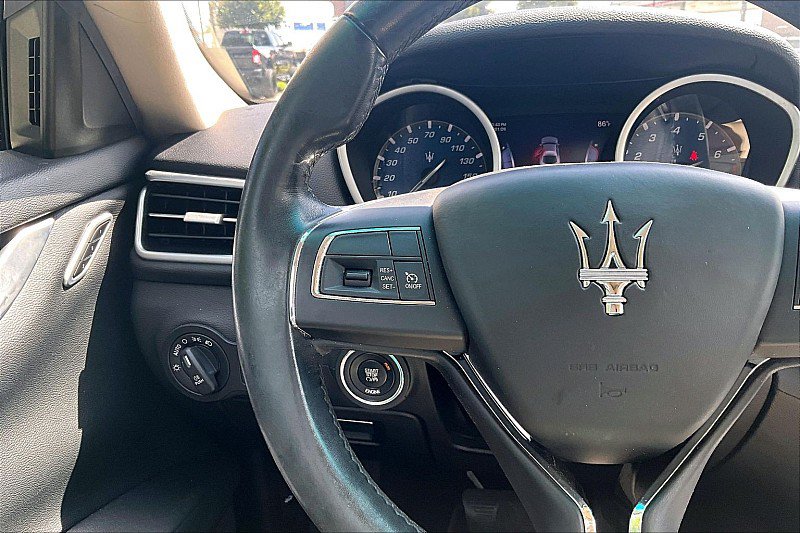 Used 2016 Maserati Ghibli RWD image 16