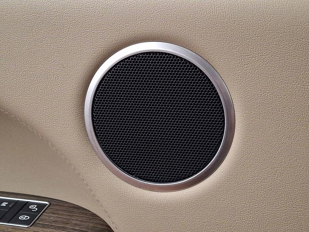 Used 2017 Land Rover Range Rover Sport HSE image 25