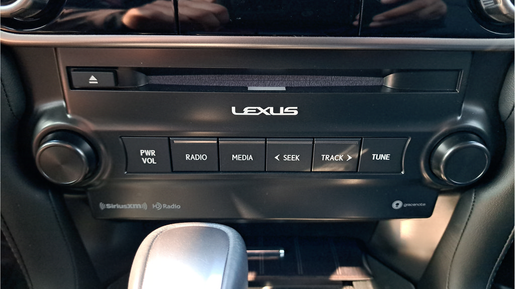 Used 2023 Lexus GX 460 Premium w/ Premium Package AWD/4WD image 34