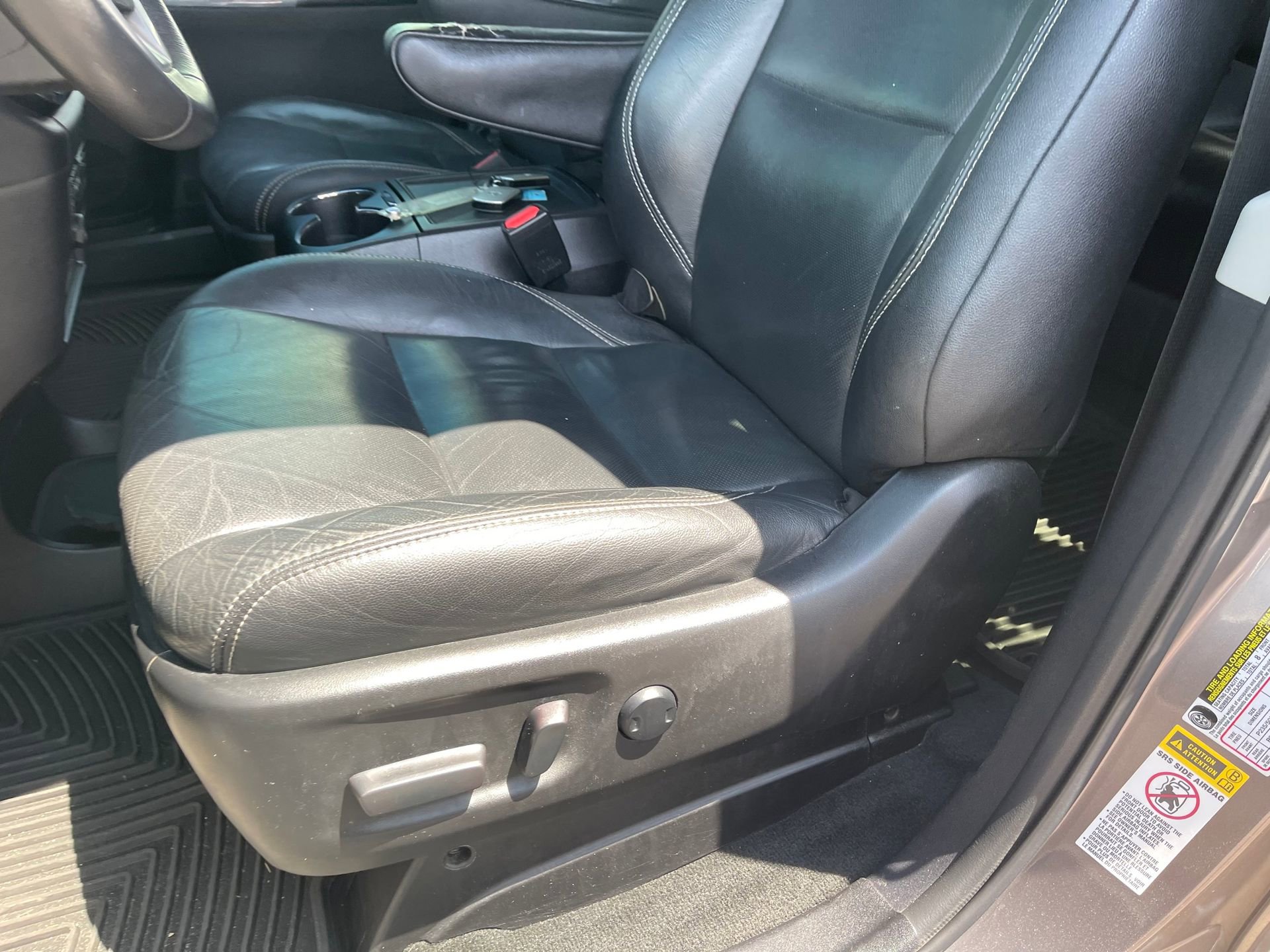 Used 2017 Toyota Sienna SE Premium FWD image 14