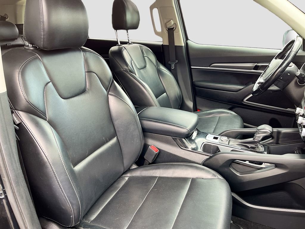 Used 2021 Kia Telluride LX AWD/4WD image 29