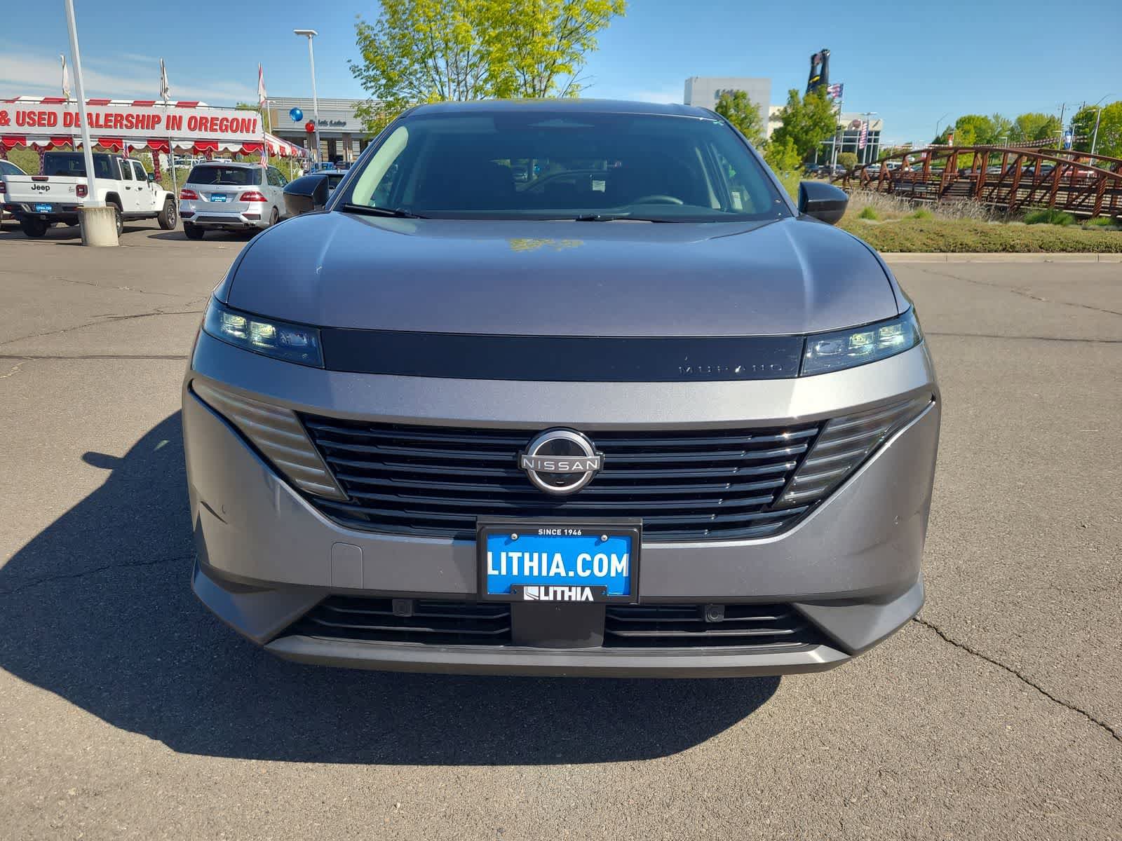 Used 2025 Nissan Murano SV AWD/4WD image 14