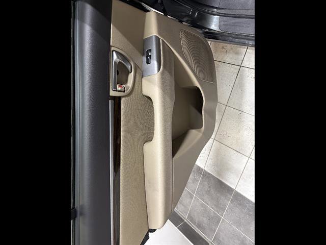 Used 2012 Hyundai Santa Fe GLS image 19