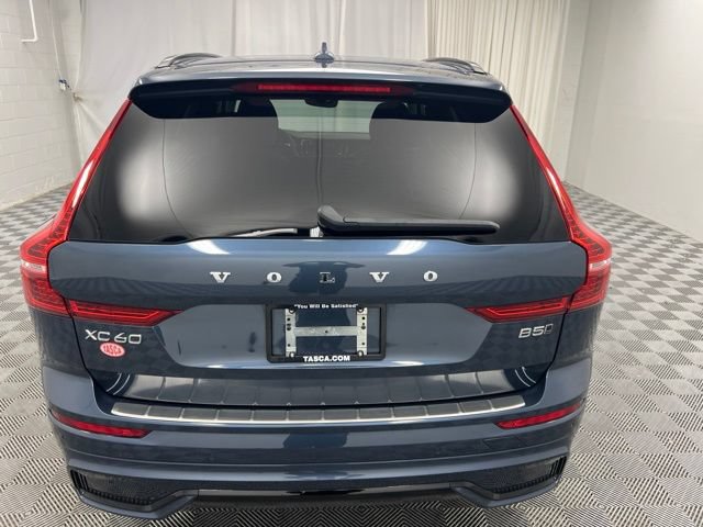 Used 2024 Volvo XC60 B5 Plus w/ Climate Package AWD/4WD image 7