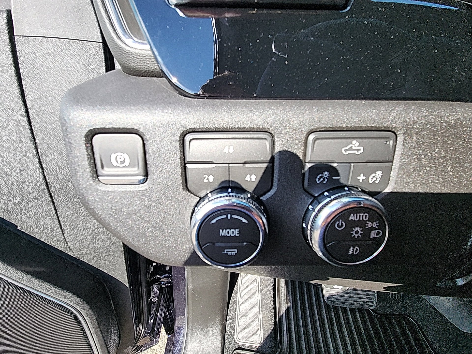 New 2026 GMC Sierra 2500 SLE image 21